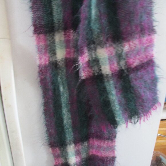 Vintage Mohair wool Plaid Scarf powers dept store - Picture 1 of 3